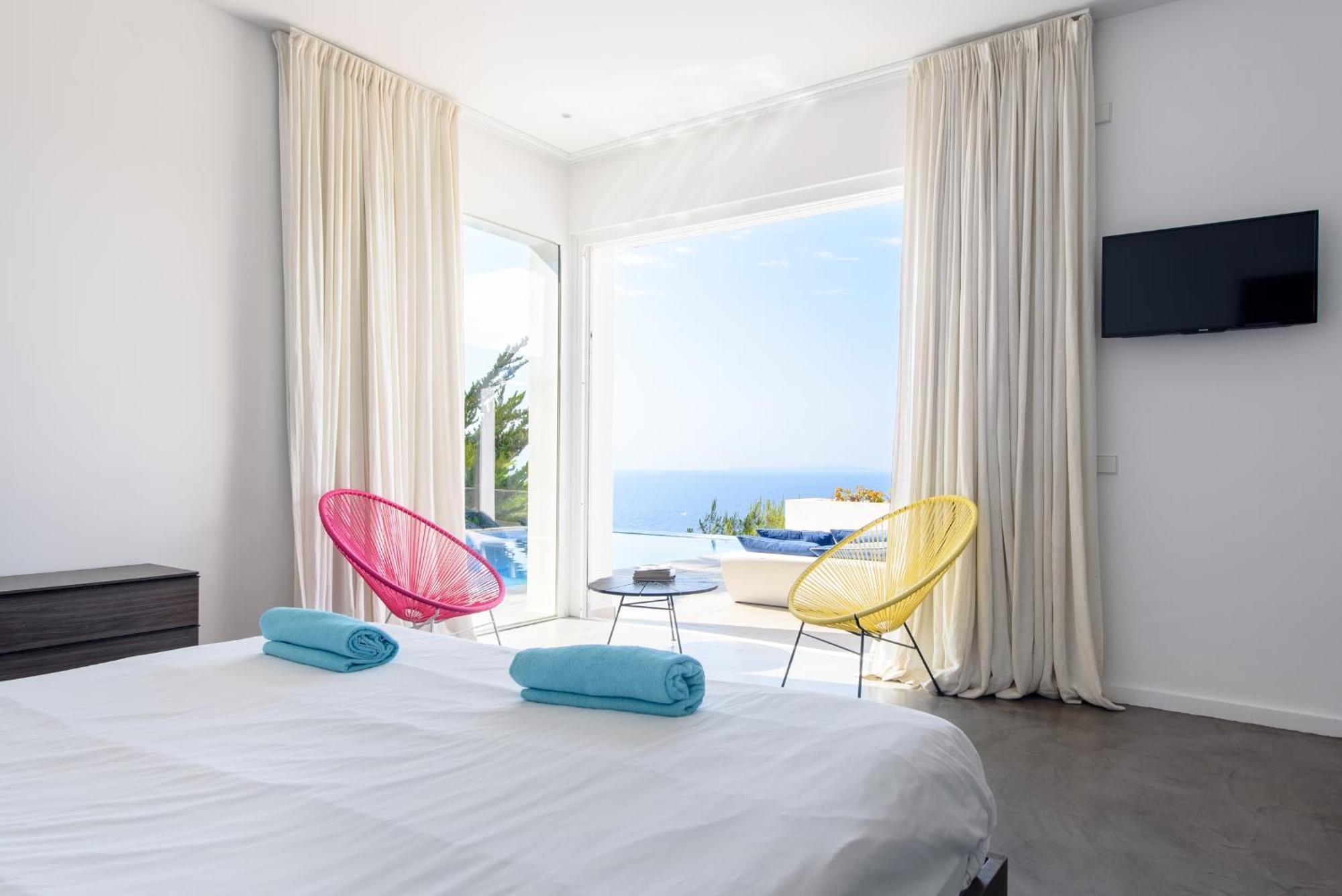 Villa Nineten Roca Llisa Bagian luar foto